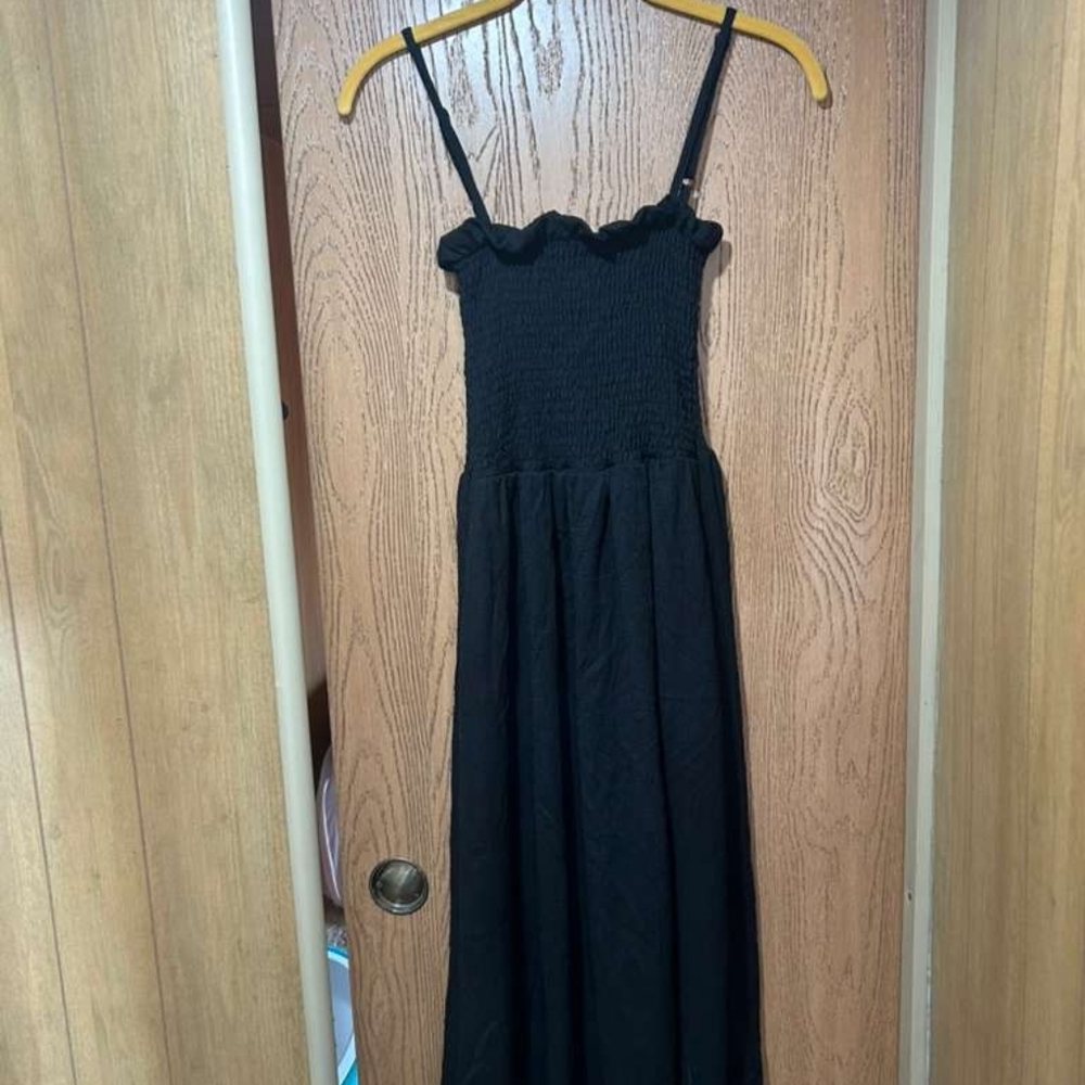 H&M Black Textured Garment